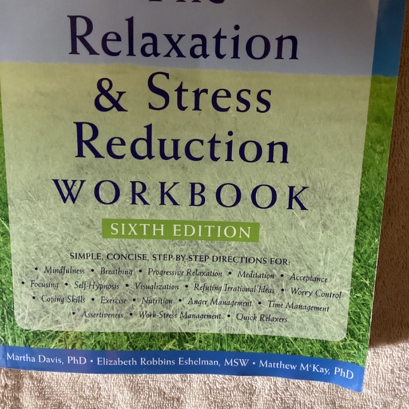 The Relaxation & Stress Reduction Workbook Sixth Edition - Picture 7 of 8